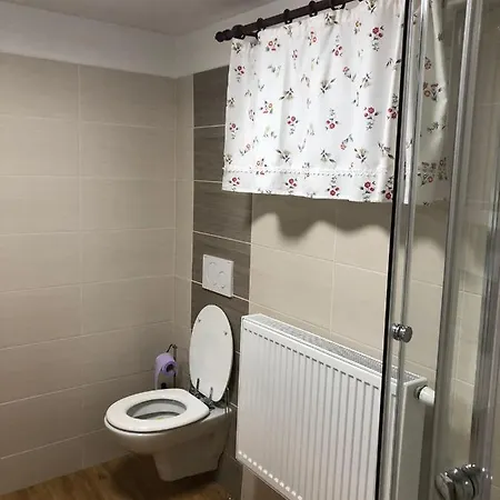 Semesterbostad Roubenka 1818