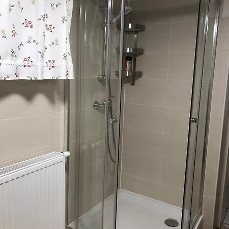 Semesterbostad Roubenka 1818 Vselibice