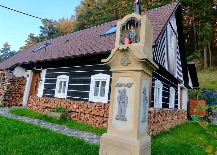 Roubenka 1818 Holiday home Vselibice